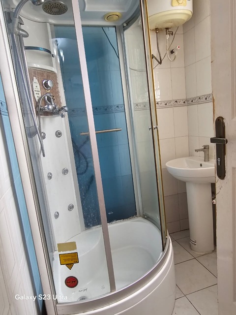 Ensuite Bathroom